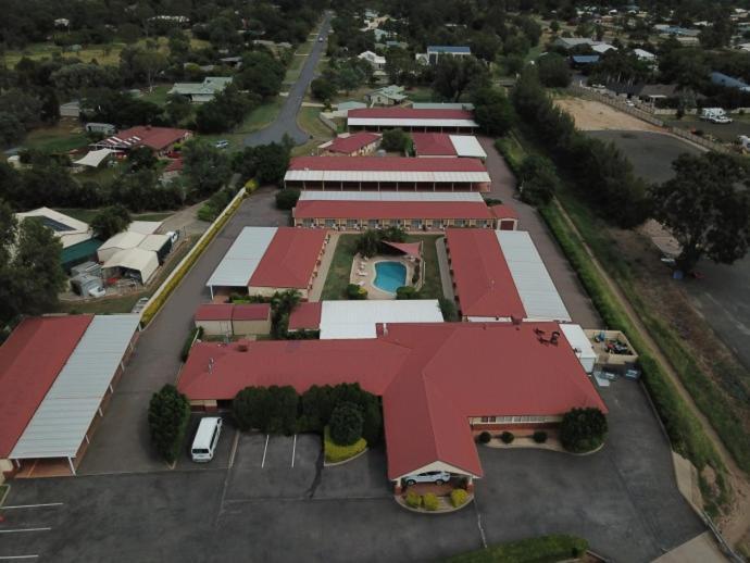 Emerald Explorers Inn Kültér fotó