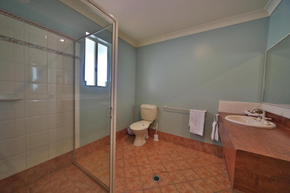 Emerald Explorers Inn Kültér fotó