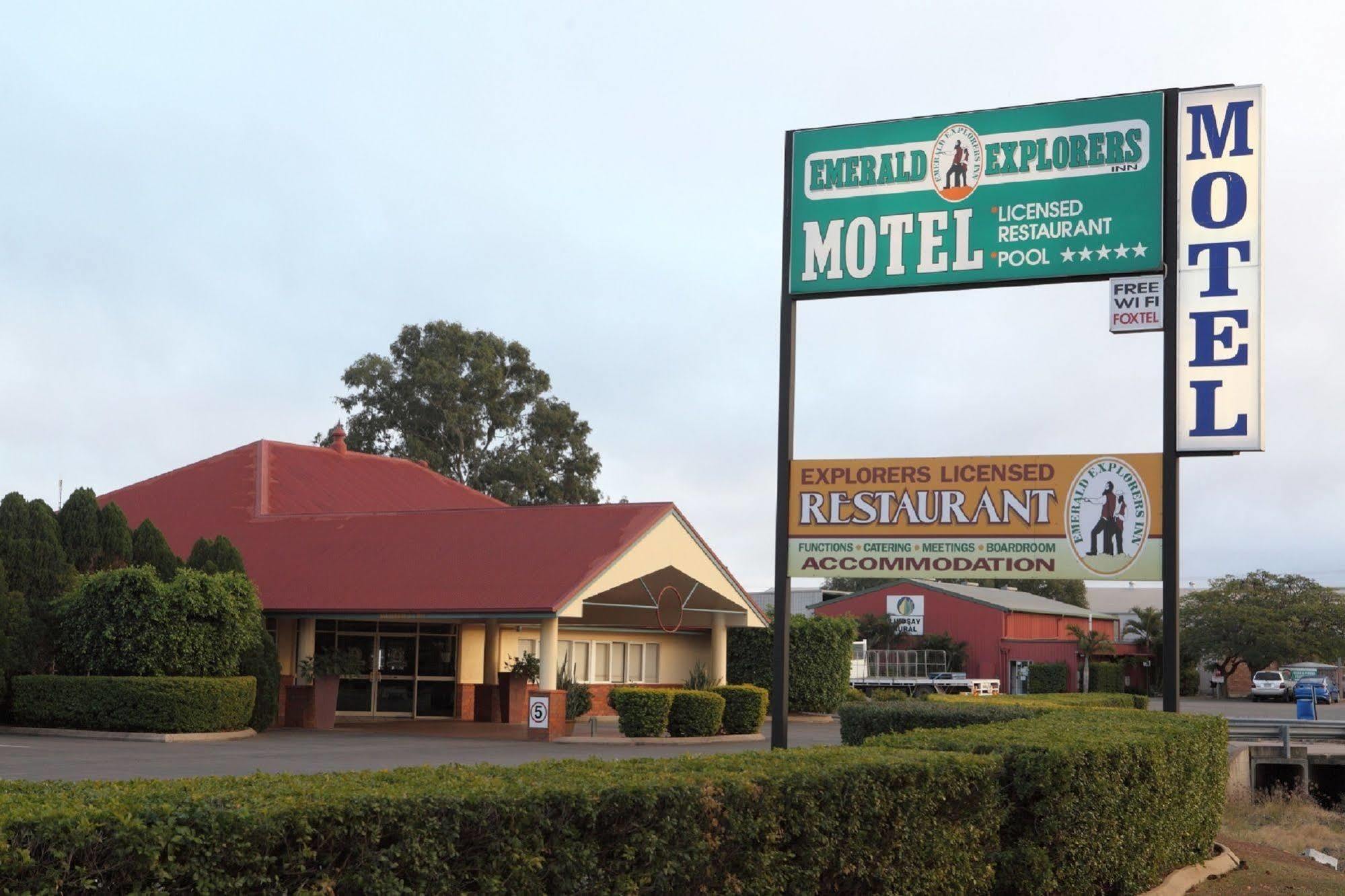 Emerald Explorers Inn Kültér fotó