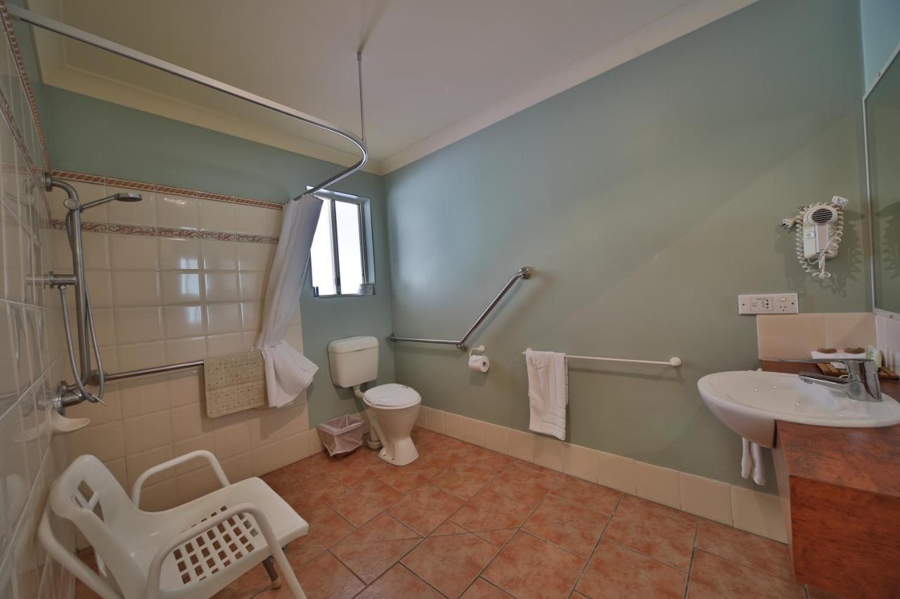 Emerald Explorers Inn Kültér fotó